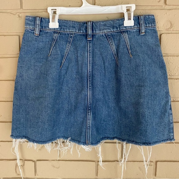 We The Free People Mini Jean Skirt Sz 28 Denim Pleated Raw Hem Preppy Academia - Picture 2 of 6